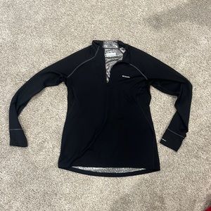 Columbia base layer top